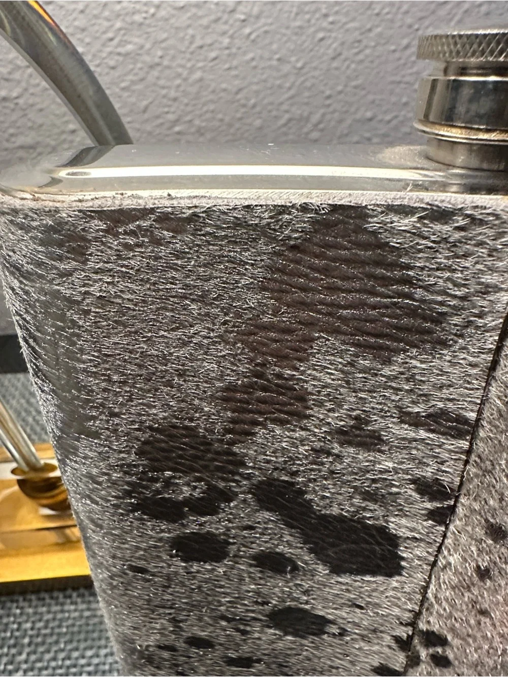 Top Shelf Extra Tall Silver Cowhide Flask – Stainless Steel 64 oz